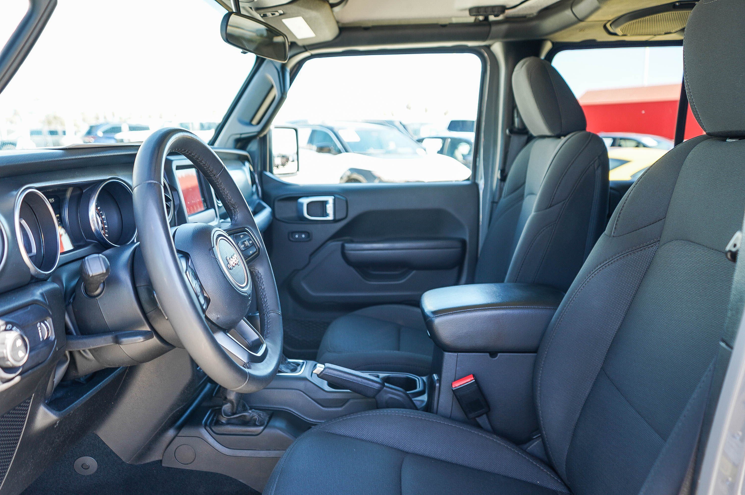 Used 2023 Jeep Gladiator Sport AWD/4WD image 20