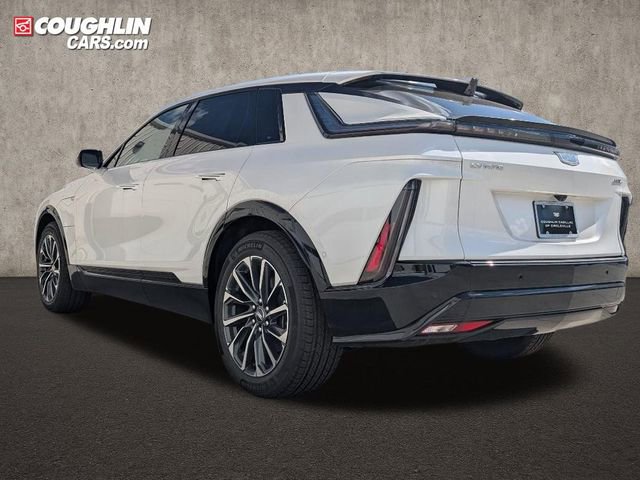 New 2025 Cadillac Lyriq Sport image 5