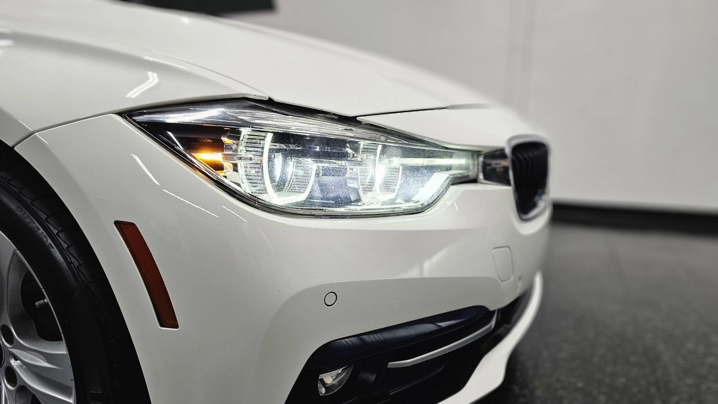 Used 2018 BMW 328d Sedan RWD image 21