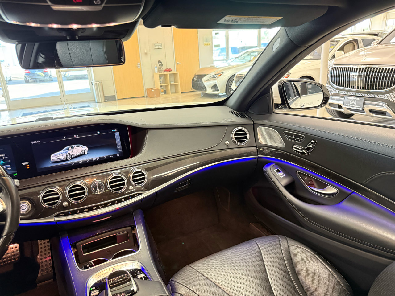 Used 2019 Mercedes-Benz S 450 Sedan w/ AMG Line Exterior image 12