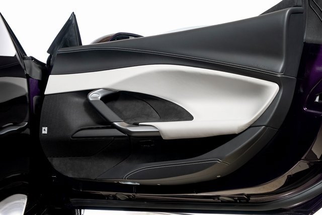 Used 2024 Ferrari 296 GTS image 57