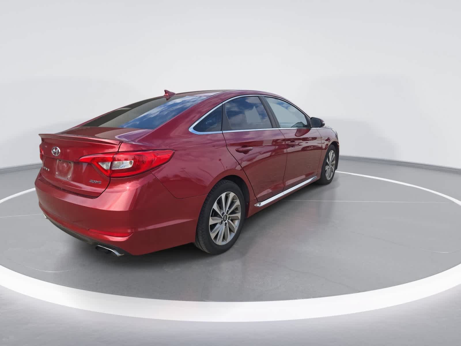 Used 2015 Hyundai Sonata Sport FWD image 8