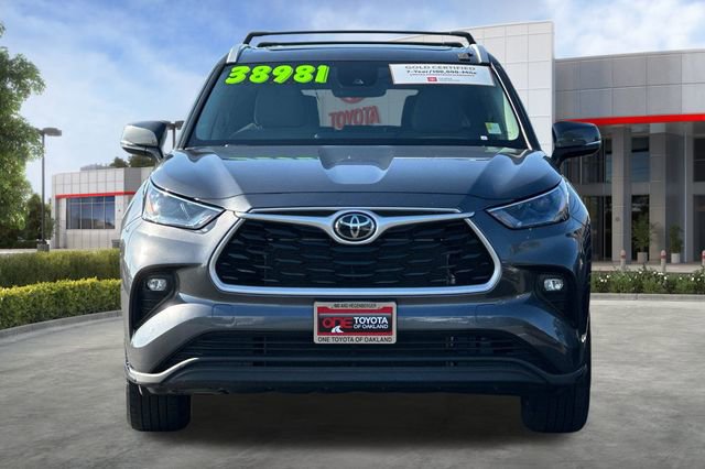 Certified 2023 Toyota Highlander XLE image 12