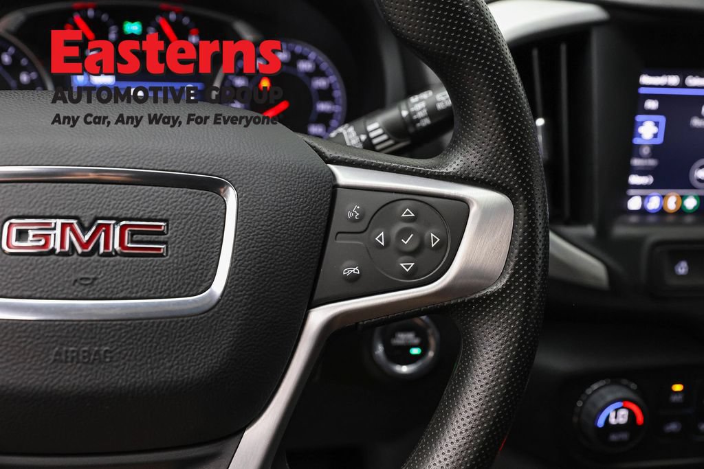 Used 2023 GMC Terrain SLE w/ Driver Convenience Package AWD/4WD image 18