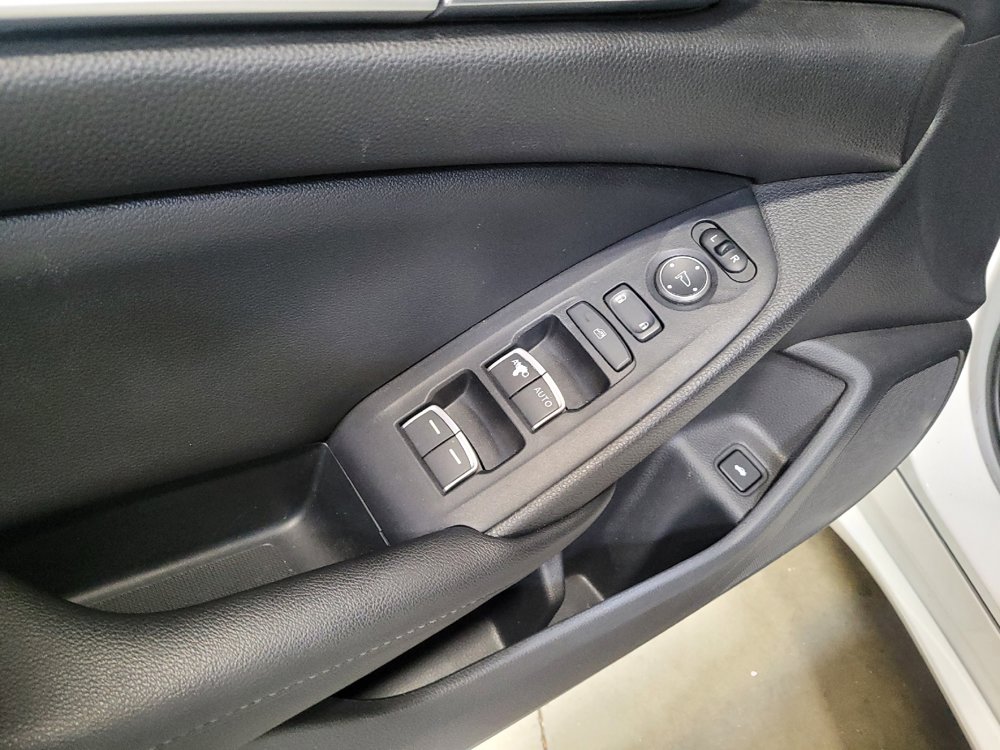 Used 2022 Honda Accord Sport image 27