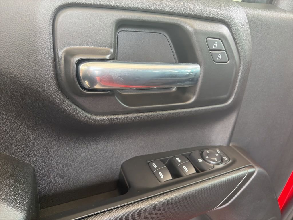 Used 2026 GMC Sierra 1500 Pro w/ Graphite Edition image 9