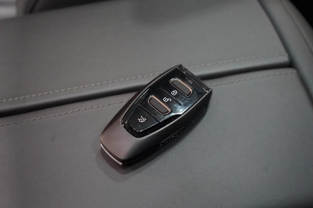 Used 2025 Aston Martin DBX 707 AWD/4WD image 58