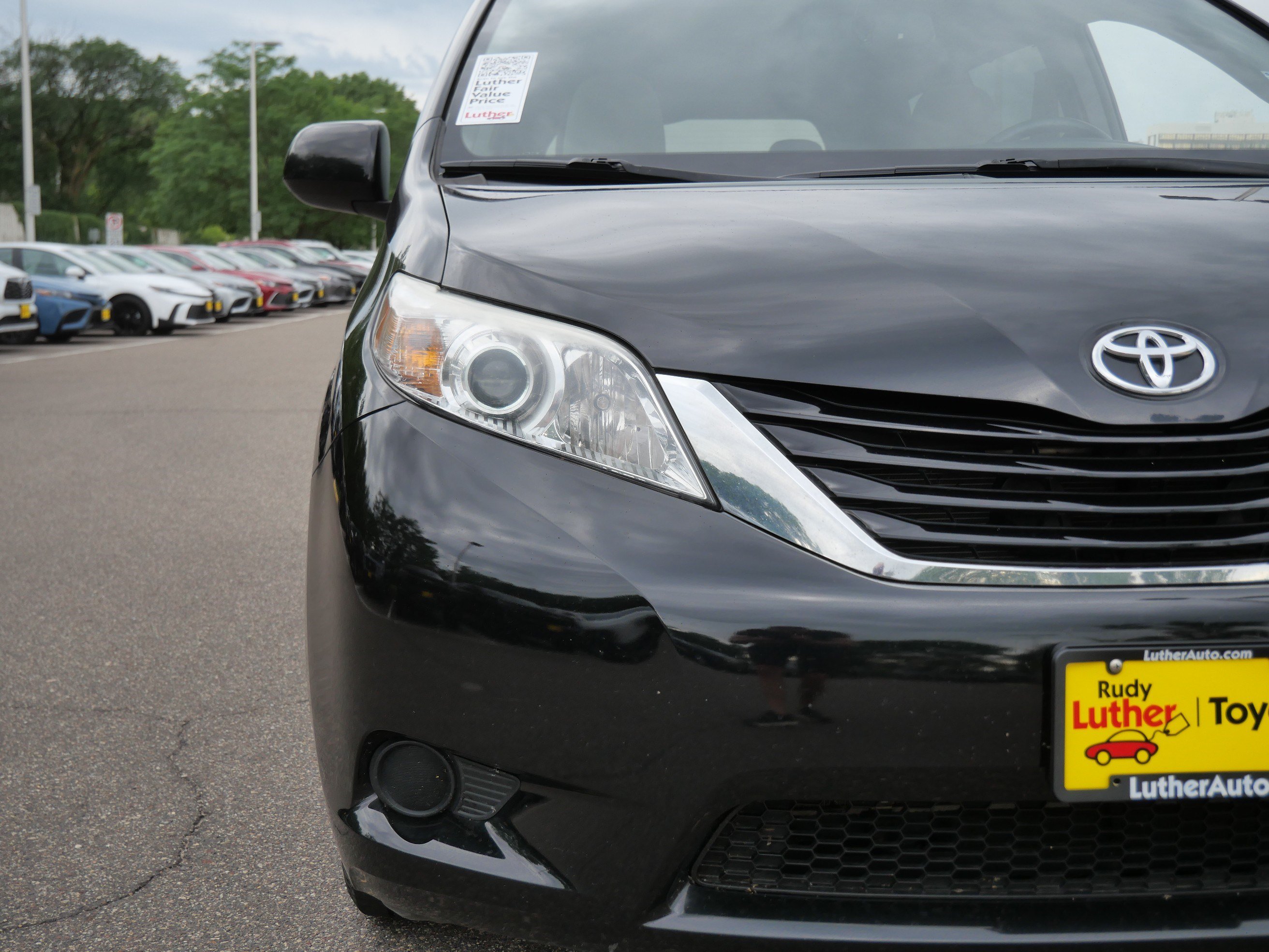 Used 2016 Toyota Sienna LE FWD image 16