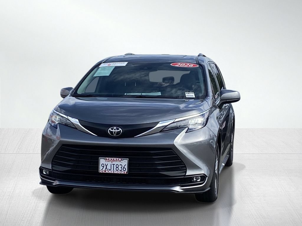 Certified 2026 Toyota Sienna XLE FWD image 13