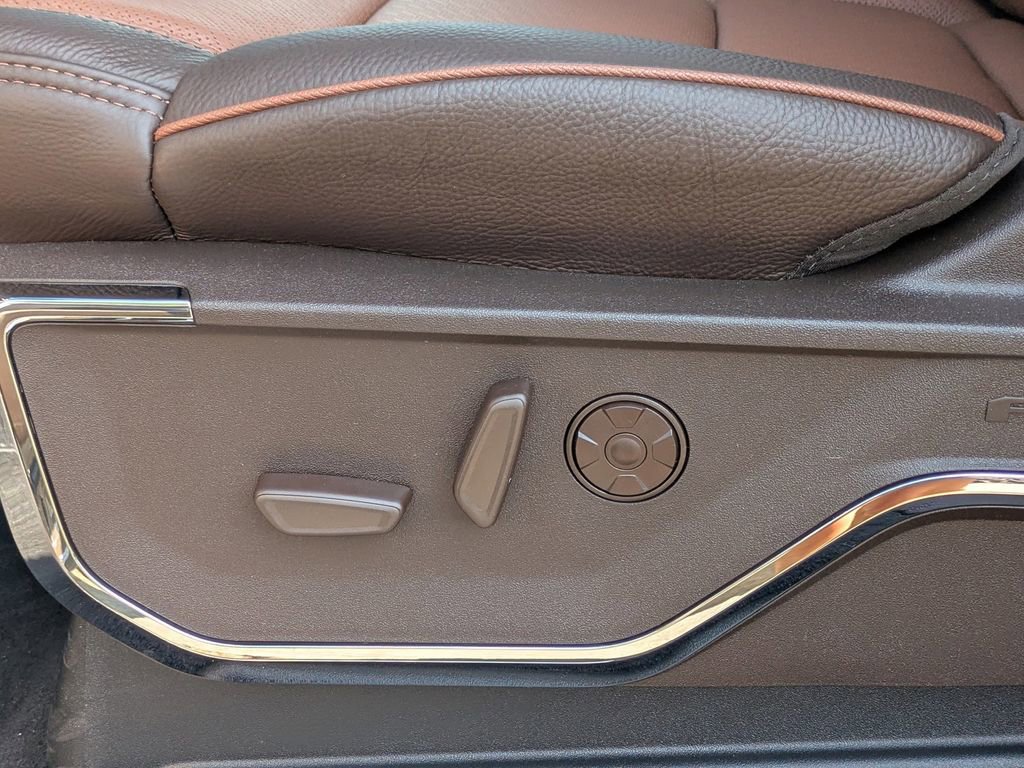 New 2026 Ford F350 King Ranch AWD/4WD image 22
