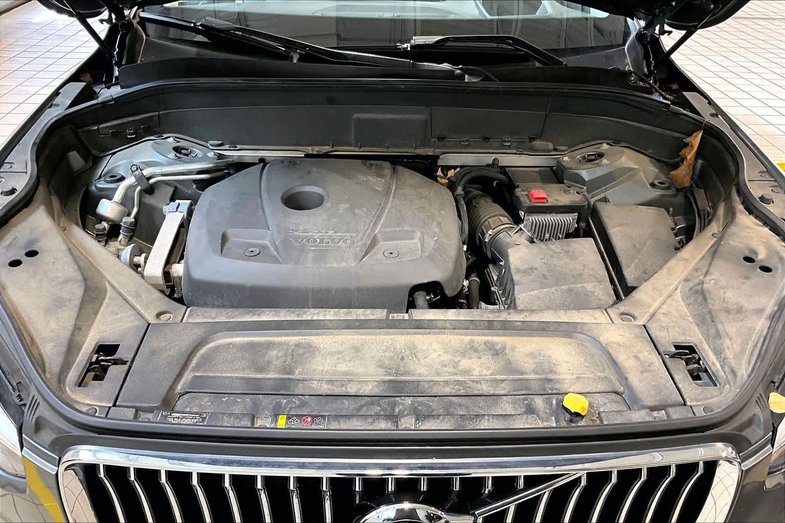 Used 2020 Volvo XC90 T6 Momentum w/ Protection Package Premier AWD/4WD image 29