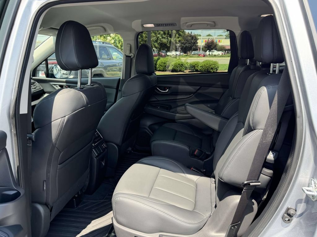 Certified 2026 Subaru Ascent Premium AWD/4WD image 15