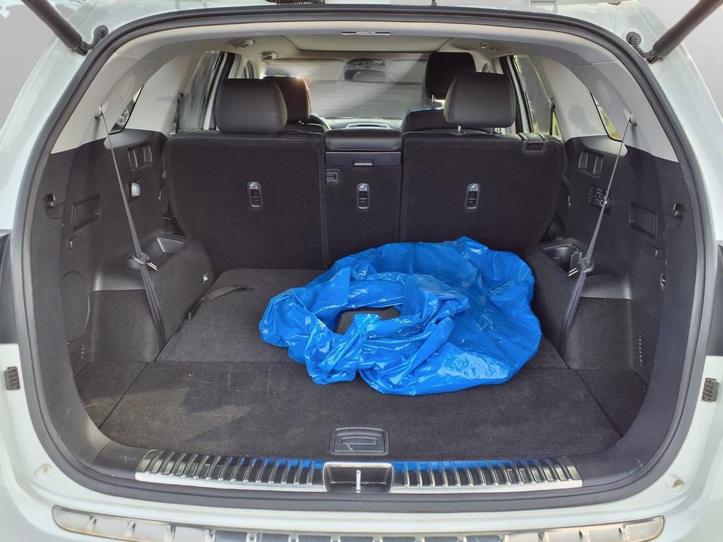 Used 2016 Kia Sorento SX image 27