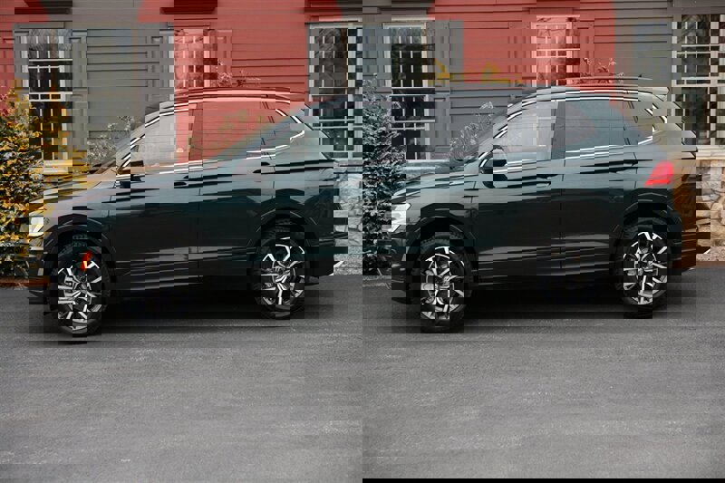 Used 2019 Volkswagen Tiguan SE image 4