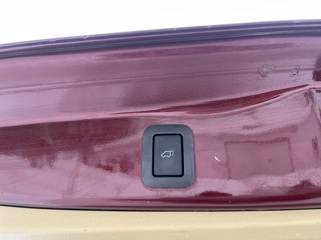 Used 2018 Toyota Highlander XLE AWD/4WD image 45