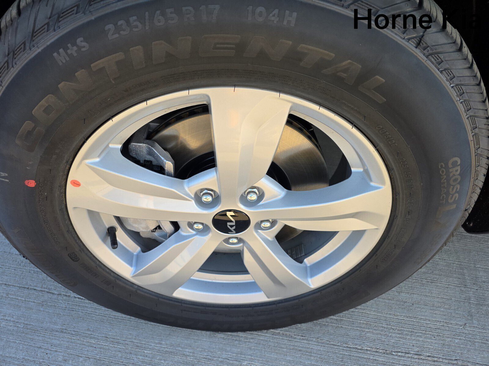 New 2026 Kia Sorento LX image 8