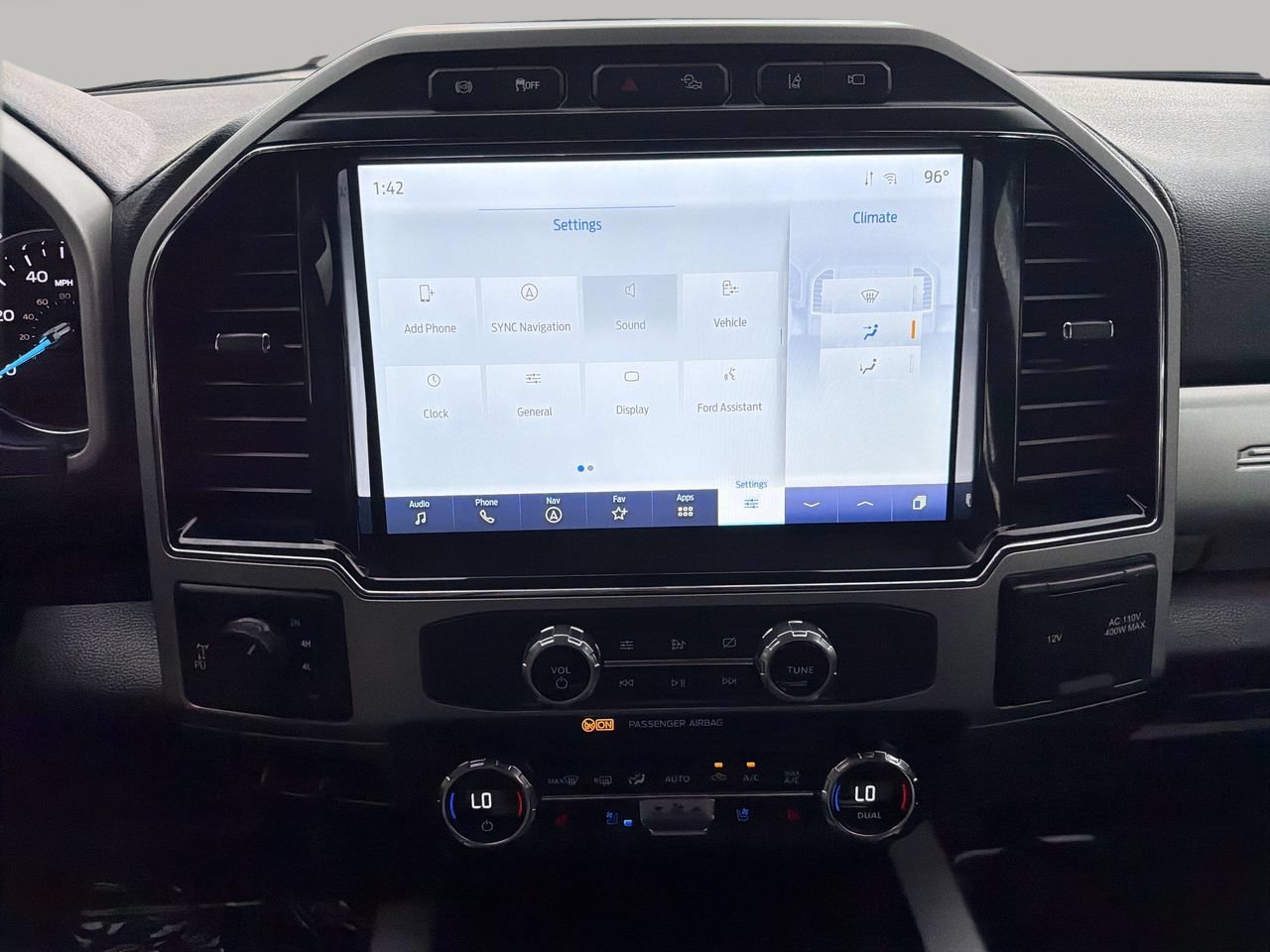 Used 2022 Ford F250 Lariat w/ Tremor Off-Road Package AWD/4WD image 20