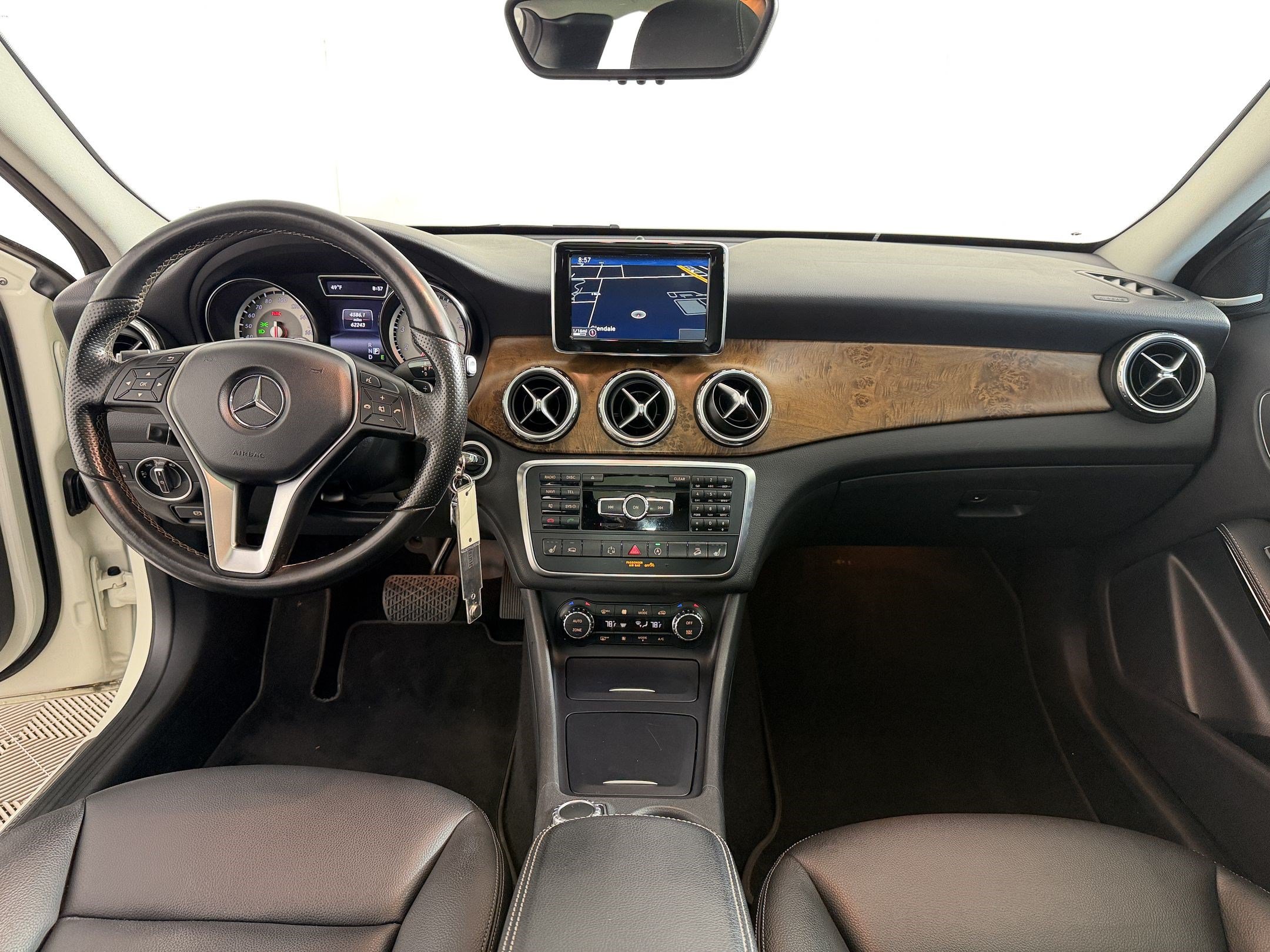 Used 2015 Mercedes-Benz GLA 250 4MATIC image 16