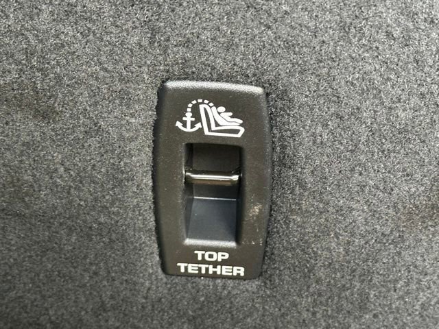 Used 2022 Jaguar F-PACE S image 22