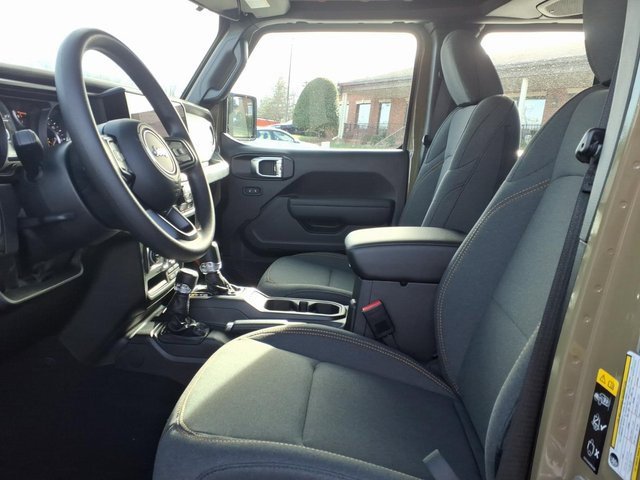 New 2026 Jeep Gladiator Sport image 7