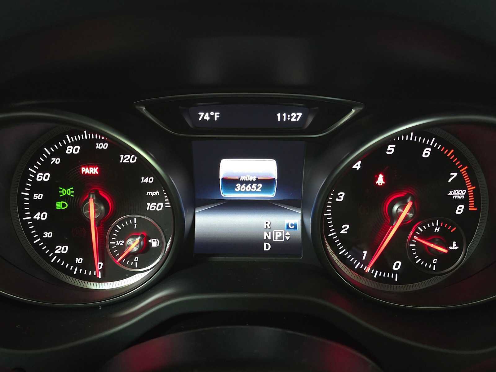 Used 2019 Mercedes-Benz GLA 250 4MATIC image 28