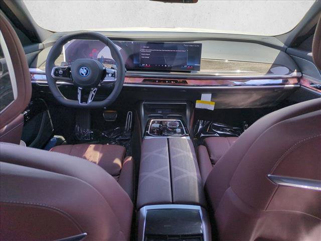 New 2026 BMW 750e xDrive w/ Premium Package AWD/4WD image 15