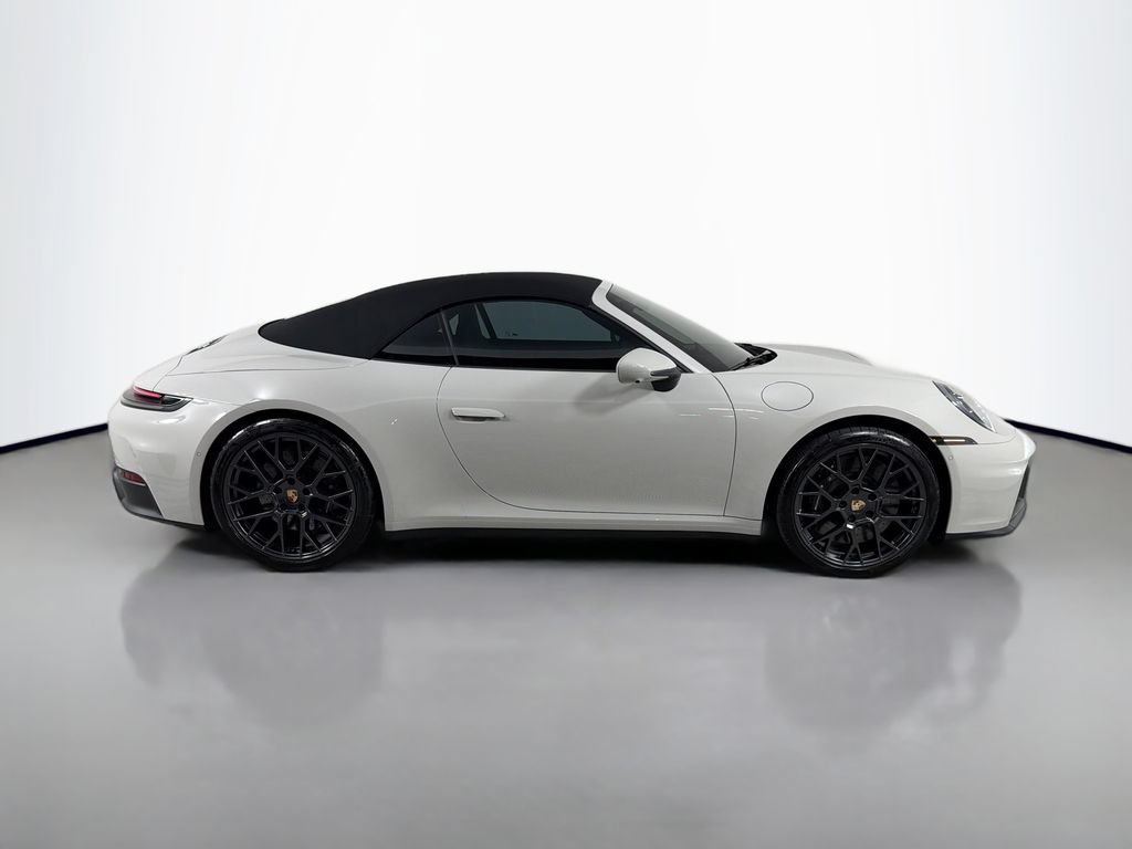 Used 2026 Porsche 911 Carrera GTS RWD image 4