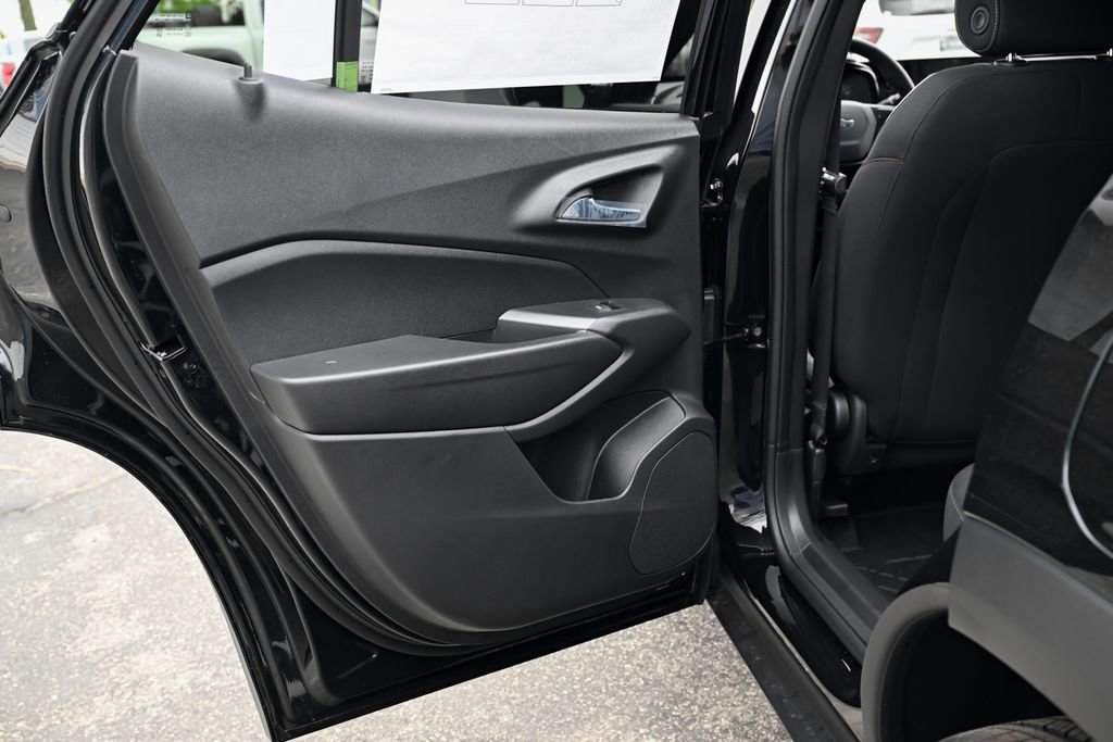 New 2026 Chevrolet Trax RS w/ Driver Confidence Package FWD image 30
