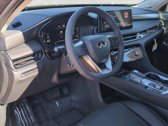 New 2027 INFINITI QX60 Luxe FWD image 3