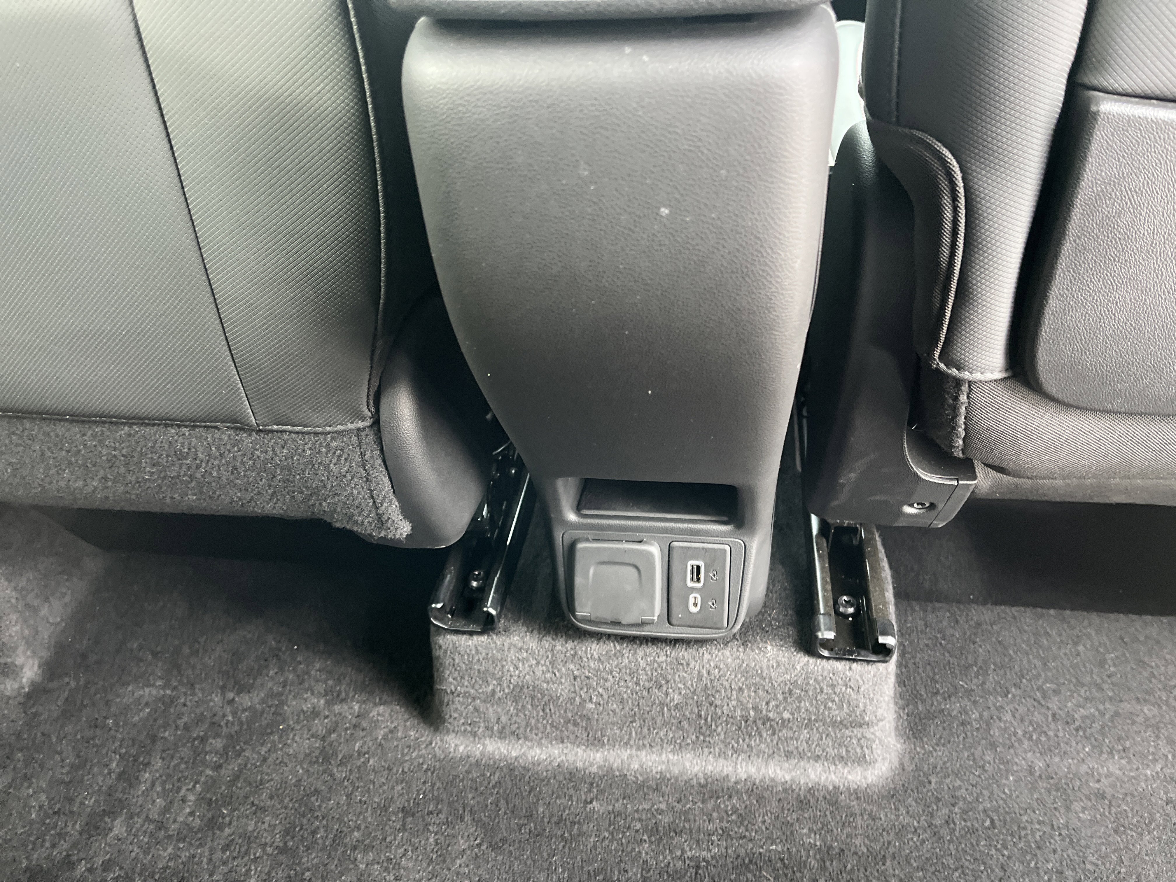 Used 2023 Chevrolet TrailBlazer RS w/ Sun and Liftgate Package image 15