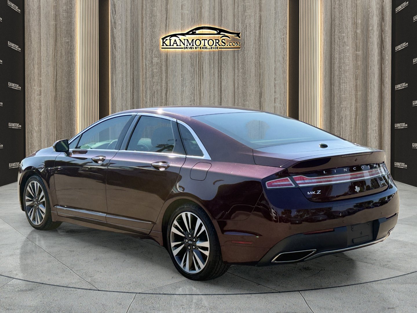 Used 2017 Lincoln MKZ Reserve FWD image 5