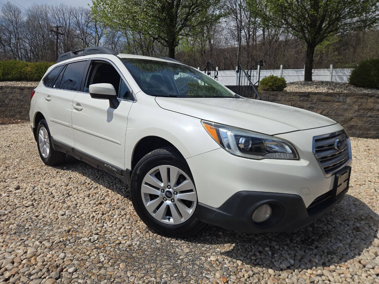 Used 2016 Subaru Outback 2.5i Premium AWD/4WD image 33