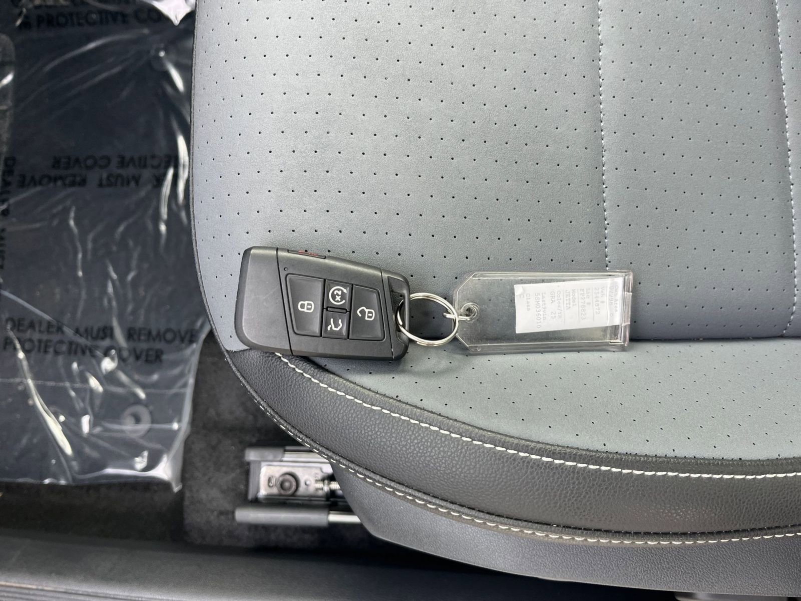 Used 2025 Volkswagen Jetta SE image 27