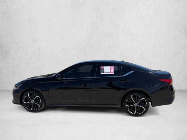 Used 2025 Nissan Altima 2.5 SR FWD image 9