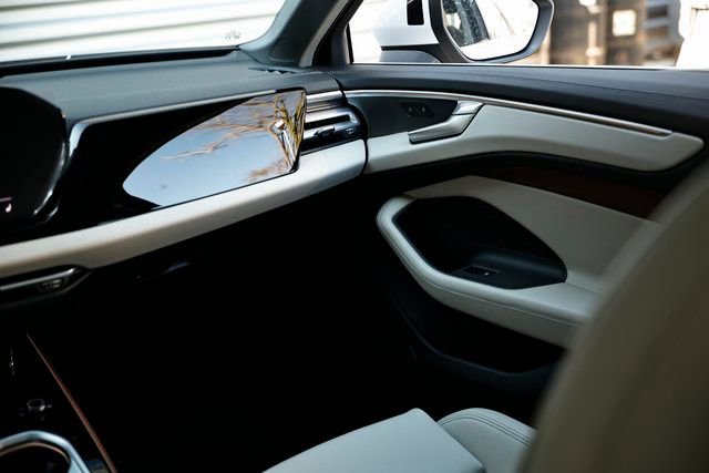New 2026 Audi A6 Premium Plus AWD/4WD image 27