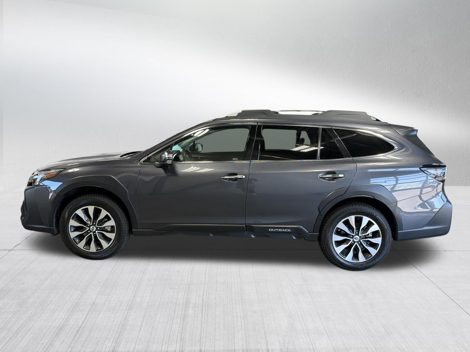 Certified 2024 Subaru Outback Touring XT AWD/4WD image 4