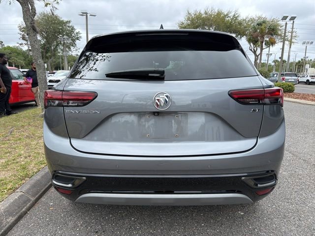 Used 2021 Buick Envision Essence w/ Sport Touring Package FWD image 4