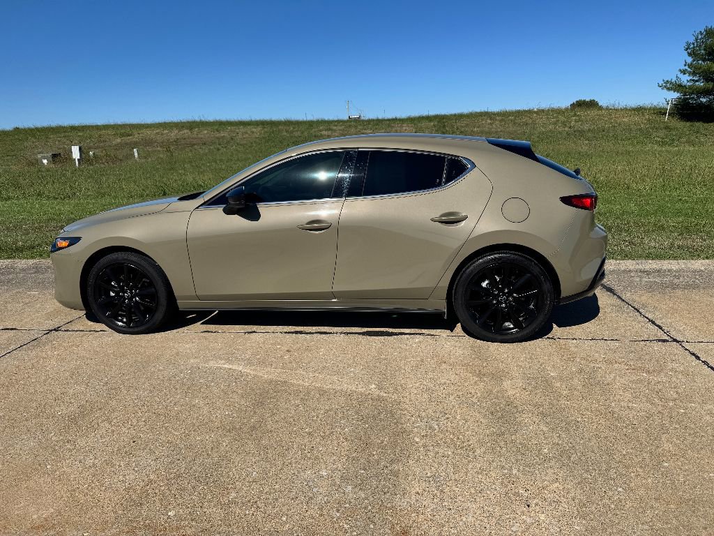 Certified 2025 MAZDA MAZDA3 Carbon image 11
