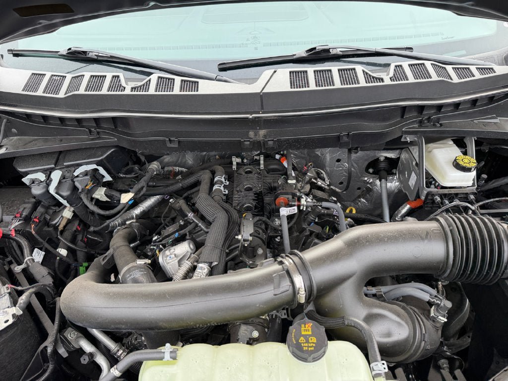 Used 2026 Ford F150 Tremor w/ Equipment Group 402B MID AWD/4WD image 30