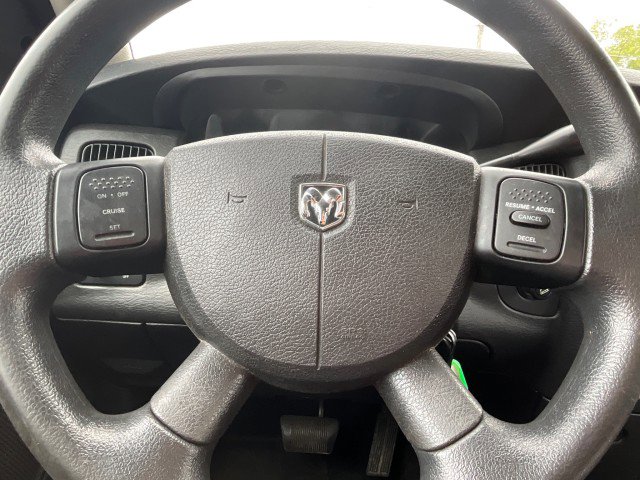 Used 2005 Dodge Ram 1500 Truck SLT w/ Quad Cab Big Horn Value Group AWD/4WD image 4