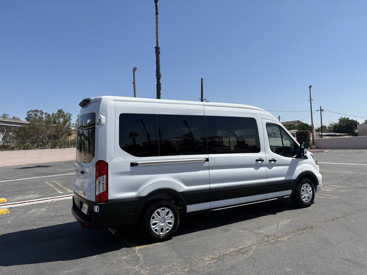 Used 2025 Ford Transit 350 XLT RWD image 50