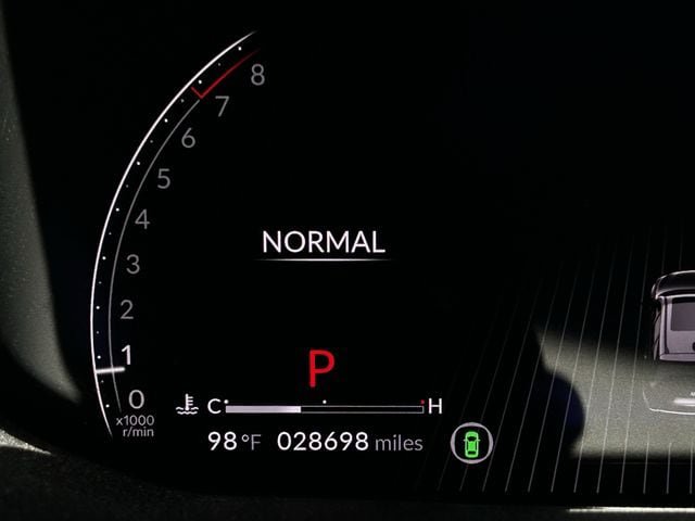Certified 2024 Acura MDX FWD w/ Technology Package image 16