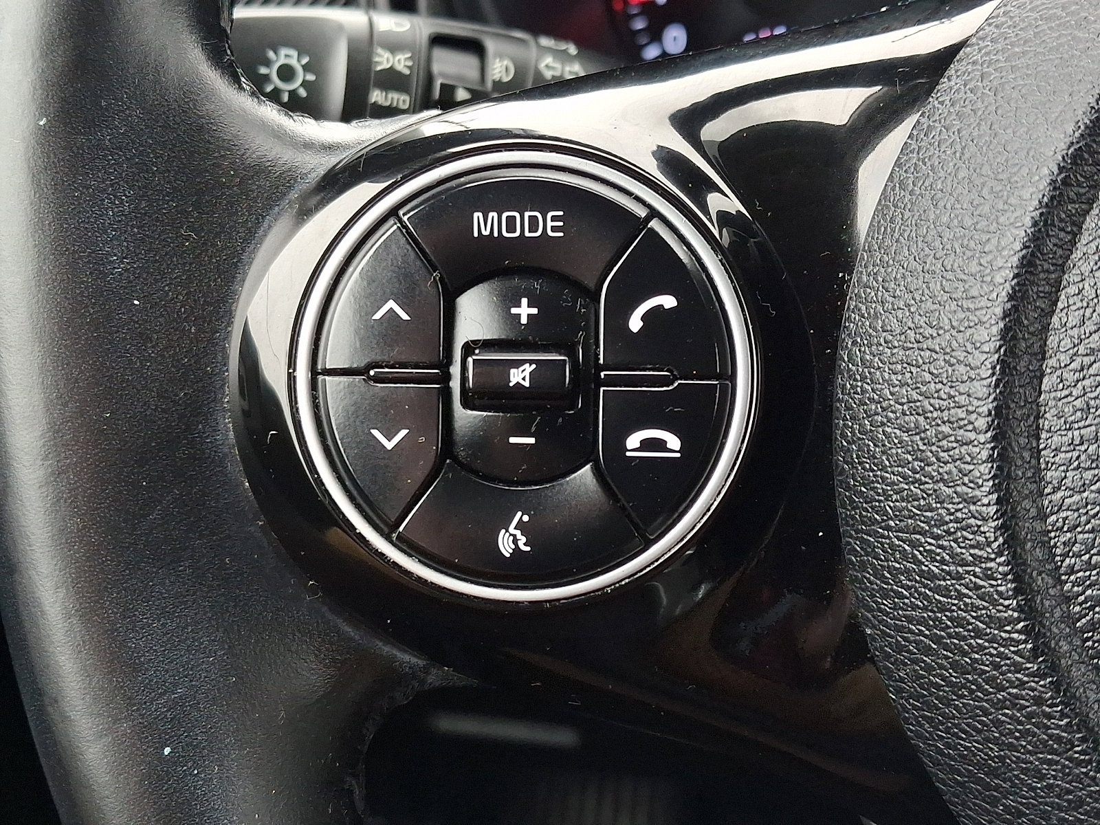 Used 2020 Kia Soul EX w/ Option Group 015 FWD image 22