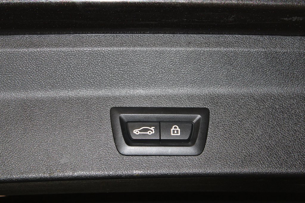 Used 2023 BMW X3 xDrive30i w/ Convenience Package image 47