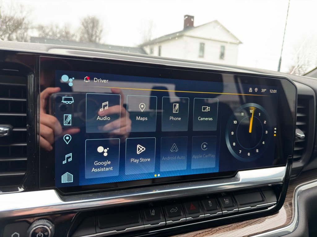 Used 2024 Chevrolet Silverado 2500 LT w/ Convenience Package image 10