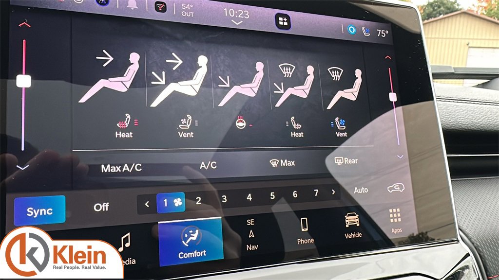 Used 2024 Jeep Compass Trailhawk w/ Trailhawk Elite Group image 24