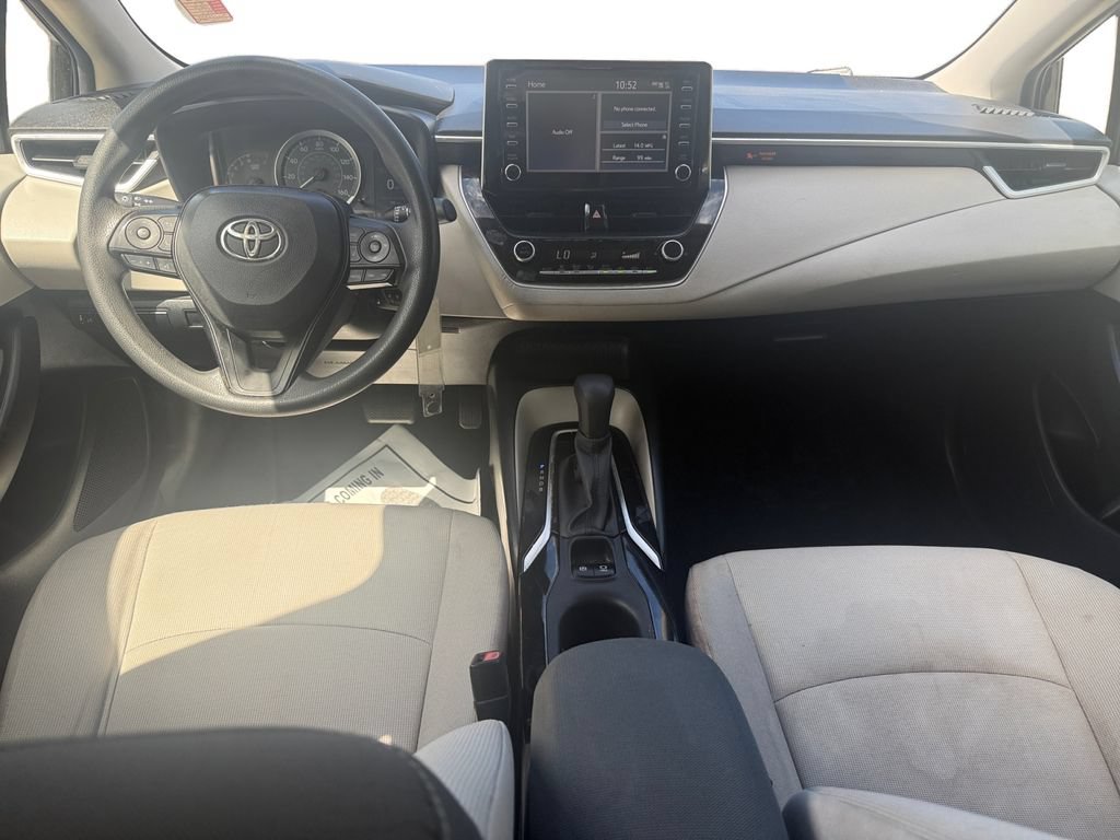 Used 2020 Toyota Corolla LE FWD image 10