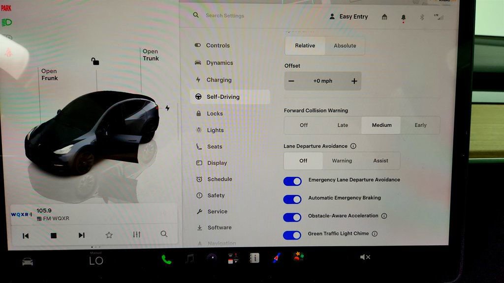 Used 2023 Tesla Model Y Long Range AWD/4WD image 21