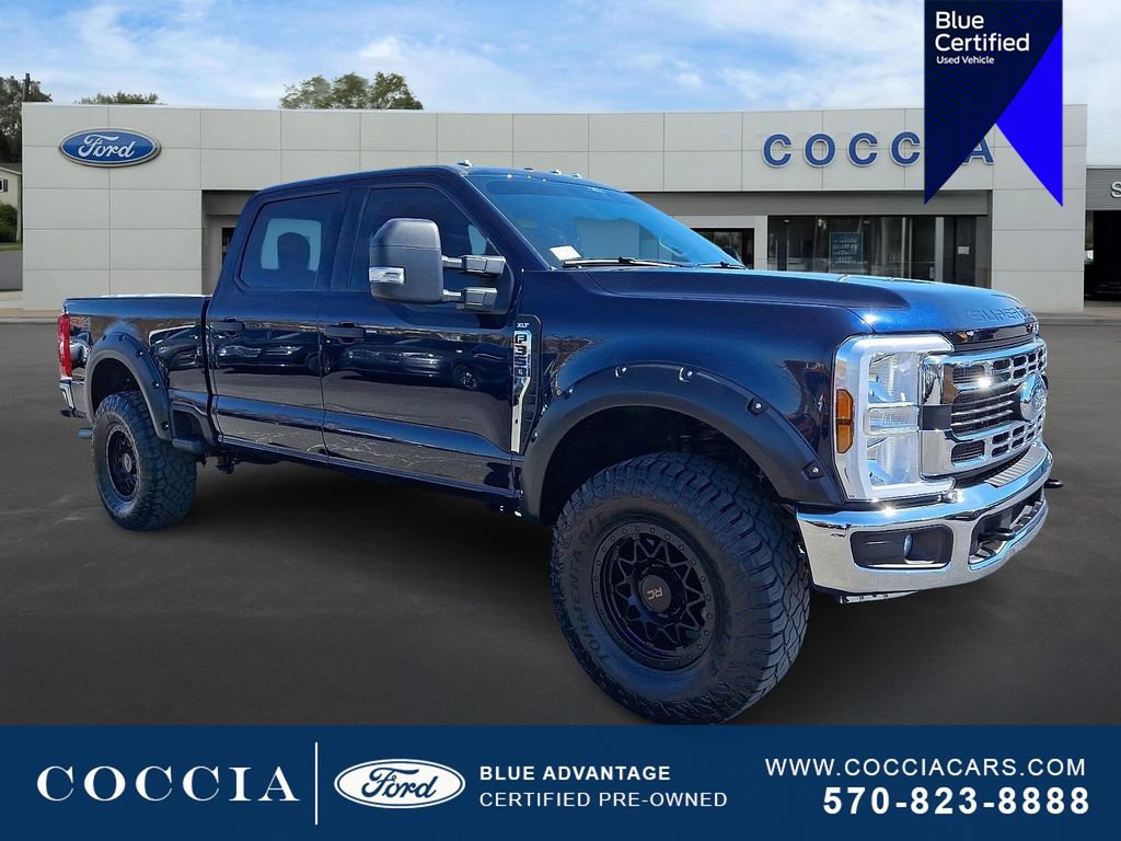 Used 2025 Ford F350 XLT w/ FX4 Off-Road Package image 3