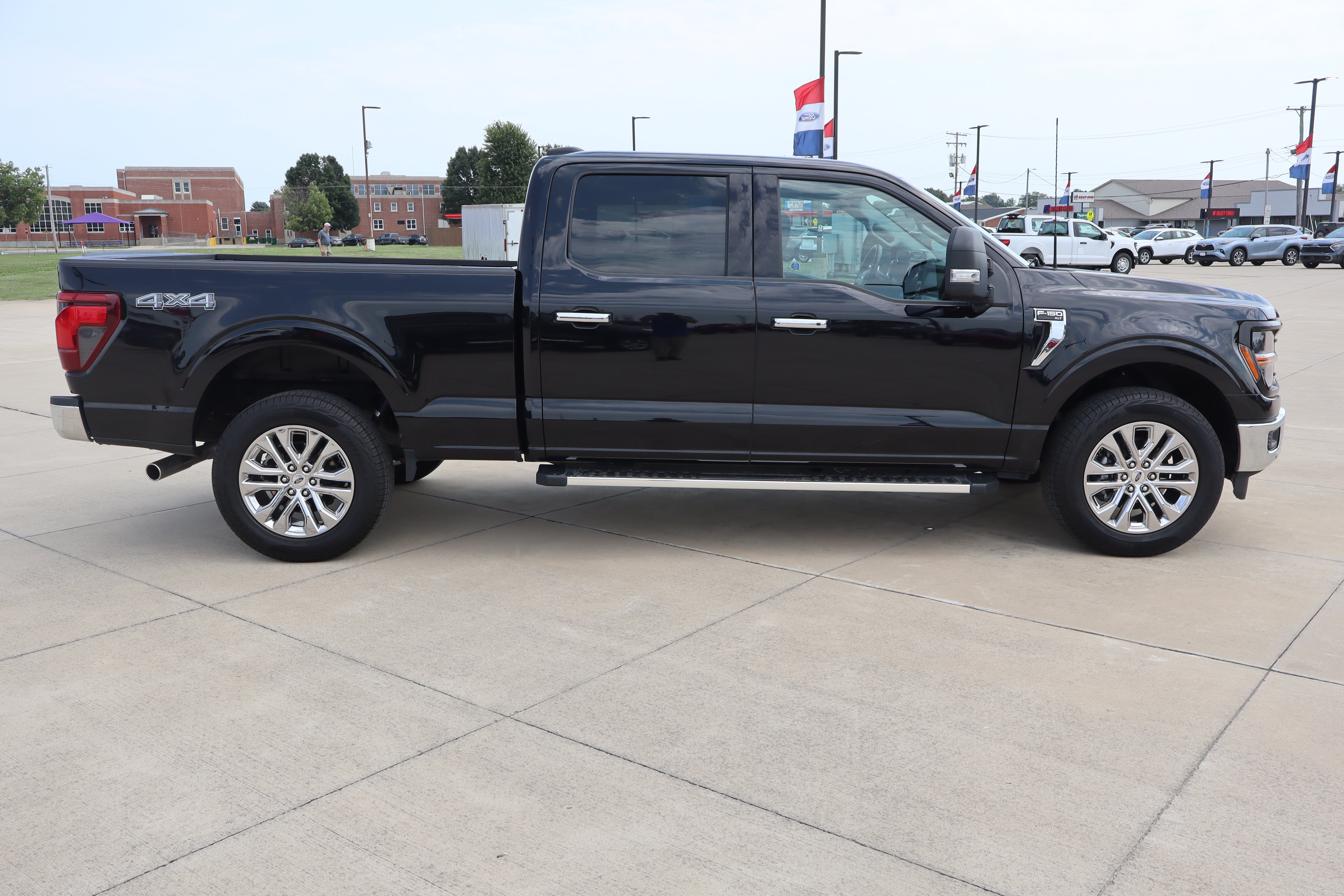 Used 2024 Ford F150 XLT w/ Equipment Group 302A MID AWD/4WD image 4